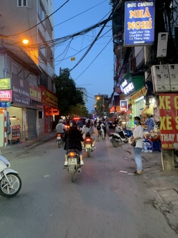 Mặt Phố Phan Đình Giót Hà Đông, 2 Ô Tô Tránh, Kinh Doanh Đỉnh, 45m2, 5 Tầng, MT 4m, Giá Sốc 6 Tỷ