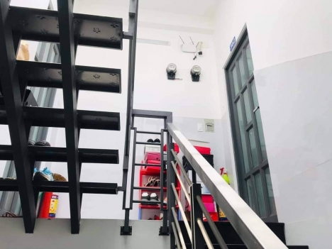 BÁN GẤP NHÀ TRUNG TÂM QUẬN 5 - 4 TẦNG ĐẸP - DOANG THU 360TRIỆU-- 20M RA MẶT TIỀN HỒNG BÀNG -NỞ HẬU