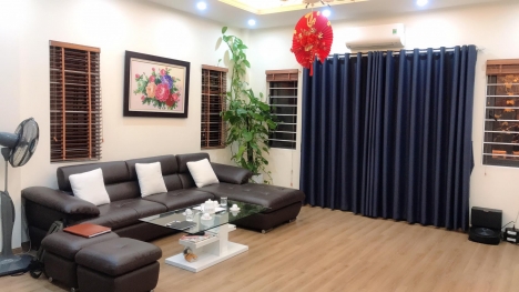 Cần bán nhanh nhà phố Giang Biên 35m 4 tầng 2.7 tỷ