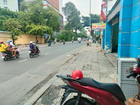 KINH DOANH SIÊU ĐỈNH - ĐỐI DIỆN BV 175 - MỞ TIỆM THUỐC, KINH DOANH KHÁCH SẠN THÌ MIỄN BÀN - KHU VỰC