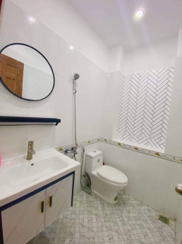 Bán Nhà đường Phan Huy Ích, Tân Bình. 64m2. Giá 7,3 tỷ