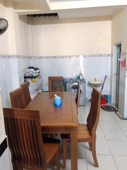 Phạm Văn Chiêu , gò vấp , Ô Tô Ngủ Trong Nhà , 2 Tầng BTCT , DT 5x14 Vuông Vức,70m2 .