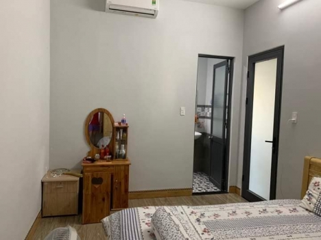 Hiếm, Hà Huy Tập, Thanh Khê, Mua Ở với giá đầu tư, 95m2, Dòng Tiền 8tr chỉ 4 tỷ, .
