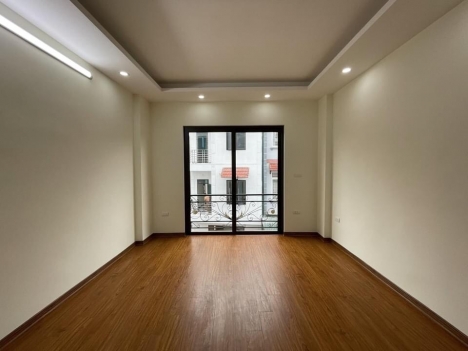 Đập hộp nhà Di Trạch Hoài Đức 37mx4T Nở hậu, Ôtô, 3,5tỷ.