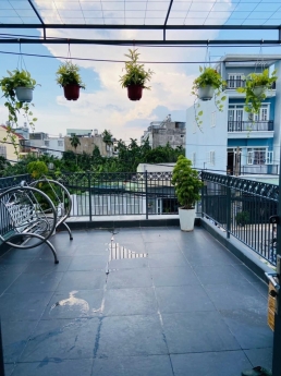 BÁN GẤP NHÀ MẶT TIỀN BÙI HỮU NGHĨA BÌNH THẠNH-100M2-NGANG 4,2M,3TẦNG BTCT3PN,3WC,DÒNG TIỀN 180TR -