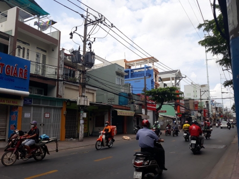 bán gấp  NĂM CHÂU. QUẬN TÂN BÌNH 102M2 NHÀ 3 TẦNG  KHU DÂN CƯ VIP.. GẦN NGÃ TƯ BẢY HIỀN. GẦN CHỢ SỈ