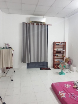 HIẾM ----- MẶT TIỀN ĐƯỜNG 13  PHƯỜNG BÌNH TRƯNG ĐÔNG,  Quận 2, Nhà 4,3 x 16,5m, 2 tầng, 2PN, 2WC,