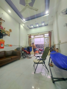 Gấp Bán Nhà TA32- Thới An - Q12. Giảm chào 300tr Còn 2 tỷ 750.