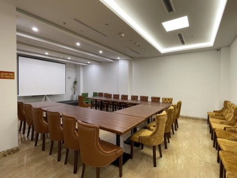 Bán nhà Quận Hoàn Kiến, mặt phố Hàng Cân 96m, 8 tầng.