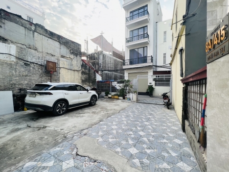 Siêu Phẩm Văn Cao Ô tô vào nhà