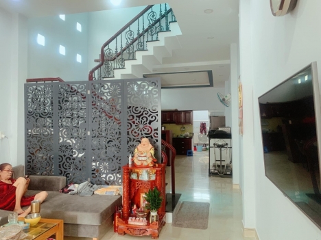 BÁN GẤP NHÀ MẶT TIỀN BÙI HỮU NGHĨA BÌNH THẠNH-100M2-NGANG 4,2M,3TẦNG BTCT3PN,3WC,DÒNG TIỀN 180TR -