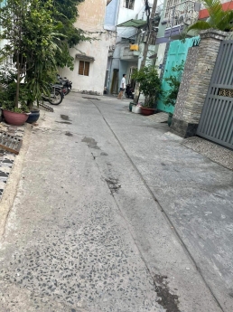 Nhà mới 2 tầng Phan Văn Trị, Bình Thạnh, 40m2 (4x10) HXH C1,chỉ 3.5 Tỷ.