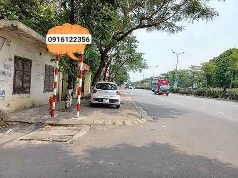 BÁN ĐẤT TẶNG NHÀ 3 TẦNG  SÀI ĐỒNG 110M  5.5 M  LÔ GÓC NGÕ Ô TÔ TRÁNH CHỈ 10.3 TỶ . LH E VŨ TÂM