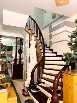 Bán nhà đẹp Trung Kính,Cầu Giấy,DT80x6,MT5.3,ô tô,giá 16.5 tỷ