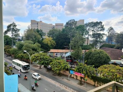 KINH DOANH SIÊU ĐỈNH - ĐỐI DIỆN BV 175 - MỞ TIỆM THUỐC, KINH DOANH KHÁCH SẠN THÌ MIỄN BÀN - KHU VỰC