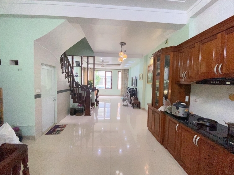 Cho thuê liền kề Văn Phú Hà Đông, gara ô tô