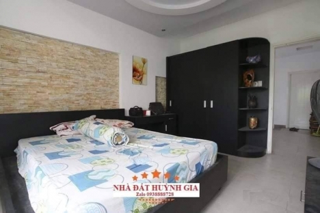 Cần bán gấp nhà DV 5 tầng chung tâm quận 1 đang kinh doanh có dòng tiền ổn định 85 tr một tháng