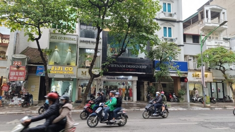 Bán nhà MẶT điểm du lịch phố cổ 320M, mt: 8m, 5TẦNG, SÁT HỒGƯƠM CHO THUÊ 9TỶ/NĂM, GIÁ 150 TỶ
