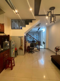 Bán Nhà Trần Cao Vân, 90m2, Ở ngay, Tặng nội thất, dòng tiền 8tr chỉ 4 tỷ
