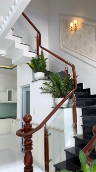 NHÀ PHỐ HIỆN ĐẠI - Tặng NỘI THẤT SANG TRỌNG- Hẻm 6M   - KHU AN NINH  ĐỒNG BỘ Chỉ 6,5 tỷ