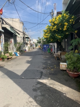 Bán nhà MẶT TIỀN KINH DOANH - 2 tầng - Phước Long B - Quận 9 - nhỉnh 3 tỷ nhẹ.