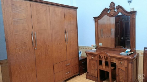 LÊ VĂN QUỚI 4 TẦNG HXH TẶNG NỘI THẤT GỖ QUÝ