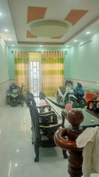 Hẻm 2 XH, Đình Phong Phú , Ngang 4 ,50.8 m2, , Nhà Đẹp ở ngay, Nhỉnh 5 tỷ.