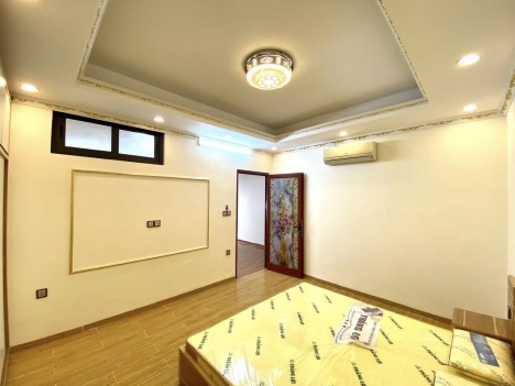 Hiếm tòa nhà vp chung cư mini cao cấp víp nhất Hồng Tiến - Long Biên - vỉa hè - kinh doanh