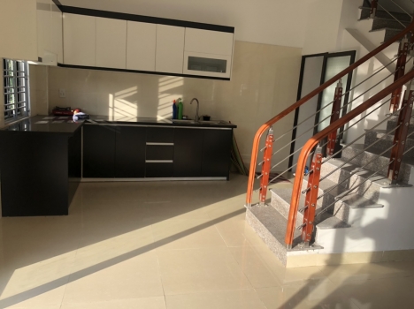 cần bán nhà Trà Khê Anh Dũng Dương Kinh HP  giá 1,xx tỷ
✅  diện tích;   35,5 m2  .