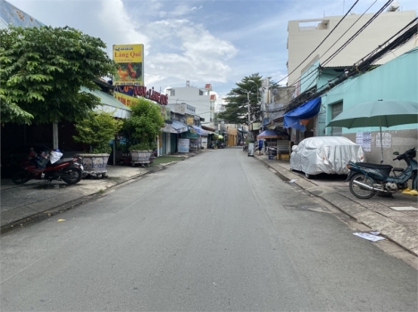 XE CONT ĐUA HƯƠNG LỘ 2, BÌNH TÂN, NGANG 5 x 20 m,3 TÂNG, 4 PN 6 TỶ x