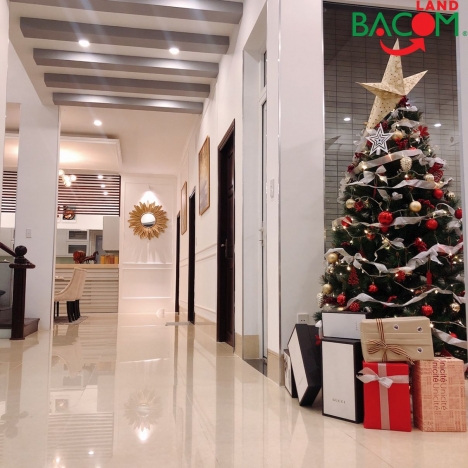 Bán gấp Biệt Thự 312m2, shr, thổ cư, gần gx Bùi Thượng P. Tam Hoà, Biên Hoà