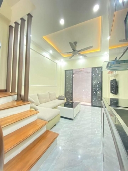 Đập hộp nhà mới Phạm Ngọc Thạch, 4 tầng đẹp long lanh, ô tô tránh, ô tô đỗ cửa, 20m2, nhỉnh 3 tỷ.