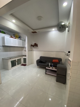 Bán Nhà Đường Số 30, Phường 6, Gần Chợ An Nhơn, 22m2, 2 Tầng, Shr