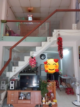 Nhà gác đúc lửng ô tô Hoàng Văn Thái 85m 2 tỷ 50 triệu