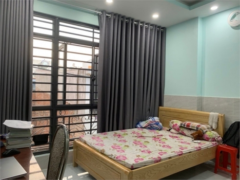 BÁN NHÀ  HUỲNH VĂN NGHỆ ,4 TẦNG, HẺM 5m, 63 m2, 5 TỶ 2