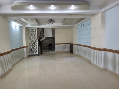 VƯỜN LÀI, GẦN CHỢ TÂN HƯƠNG TÂN PHÚ, HẺM 6M, NGANG 5M, NHÀ 5 TẦNG KIÊN CỐ CHẮC CHẮN