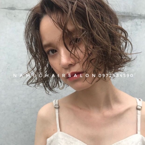 Uốn Xoăn Sóng Tóc Ngắn,Top Salon Làm Đẹp Uy Tín Giá Rẻ Hoài Đức - Nam Đỗ Hair Salon