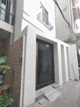 Nhà Việt Hưng 55m Kiến trúc hiện đại chỉ Quanh 4 Tỷ