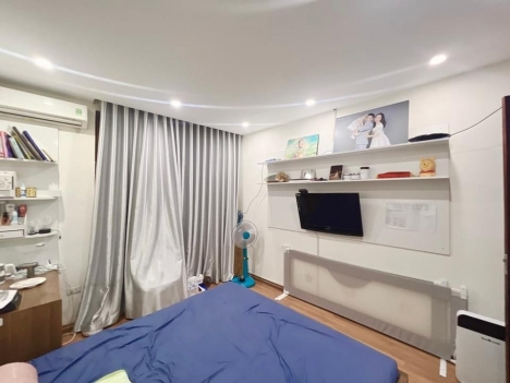 Nhà Xuân Đỉnh-Gần Phố- Ô tô đỗ cách 20M-Gần 100tr/1m-3 Bước ra PHỐ-45mx3T-MT3,4m- Nhỉnh 4tỉ