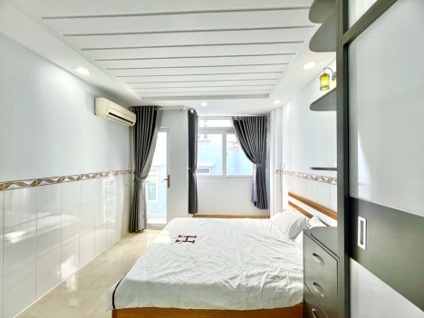 Bán Nhà Đường Bùi Quang Là, P12, 3,2x5, 3 Tầng, Sổ Riêng, Hxh