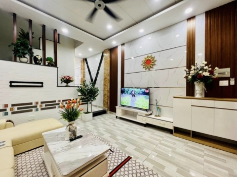 Nhà 4 tầng mới phan huy ích p12 gò vấp 4,5 x15m giá 6,9 tỷ