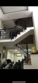 Định cư nước ngoài cần bán nhà chính chủ ngay Khu VIP Hẻm Lê Thánh Tôn, Quận 1