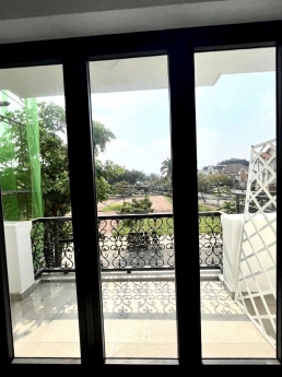 NHÀ MẶT TIỀN KHU VIP TÊN LỬA DIỆN TÍCH KHỦNG HIẾM BÁN TIỆN KINH