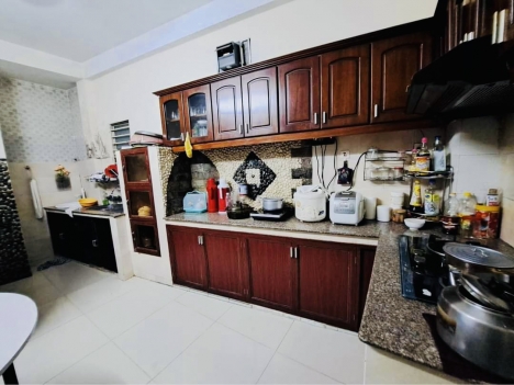 Hẻm Lê Văn Sỹ - Quận 3 - 4 Tầng - 55m2 
- 3.2x17 - 5.6Tỷ