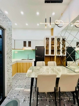 NHÀ MỚI Ở NGAY ,ĐƯỜNG SỐ 51 - P14- GÒ VẤP 