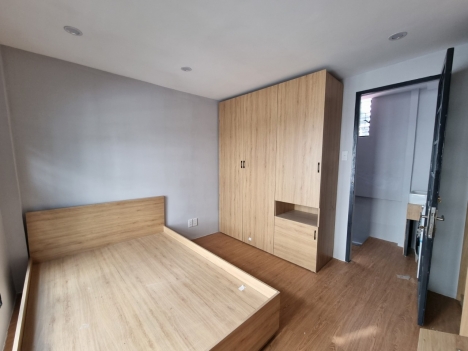 Sát Emart Phan Văn Trị P.5 GV - 3 Tầng 2PN Mới Tinh - Cách MT 20m -Nhỉnh 2 tỷ