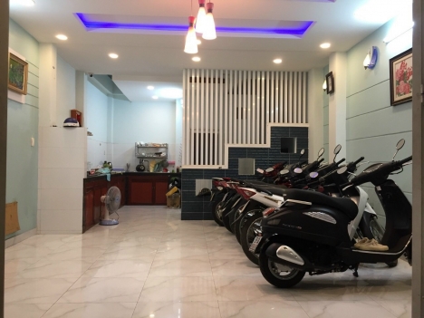 Nhà Đẹp 5 Tầng, vị trí đẹp kinh doanh đa ngành, Nơ Trang Long p7, 8.9Tỷ TL