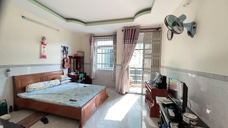 4 TẦNG KIÊN CỐ - Ở NGAY - TẶNG NỘI THẤT XỊN XÒ - 73M - CHỈ NHỈNH 6 TỶ - ĐƯỜNG SỐ 4 - BÌNH TÂN - CHỦ