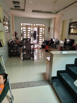 NHÀ NGANG 4.5 m, VIEW CÔNG VIÊN PHAN HUY ÍCH 79 m2, 3 TẦNG