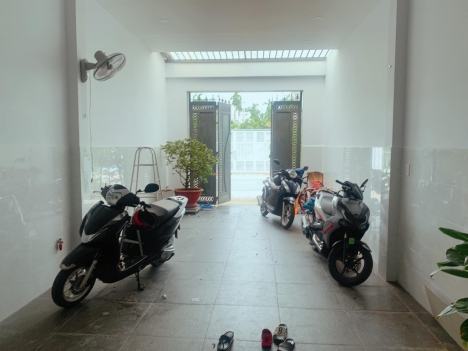 Nhà HXH Nguyễn Tư Giản- 4 tầng- 78m2- giá 6 tỷ 9.